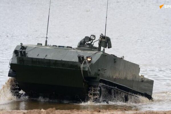 Ils descendent du ciel pour vaincre: les forces aéroportées russes célèbrent leur fondation - Sputnik Afrique