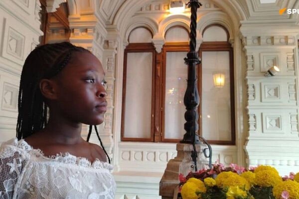 Une adolescente zambienne à Moscou grâce au programme d'une fondation Une adolescente zambienne à Moscou grâce au programme d'une fondation - Sputnik Afrique