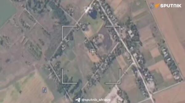 Résistance ennemie brisée: le ministère russe de la Défense publie une vidéo sur la libération de Ianvarskoïé, dans la région de Dniepropetrovsk - Sputnik Afrique