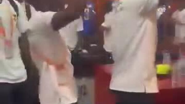 #viral | The Central African Republic team in the locker room before the match against Burkina Faso - Sputnik Africa