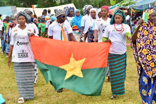 Indépendance ivoirienne: 65 ans d’histoire célébrés en grande pompe Indépendance ivoirienne: 65 ans d’histoire célébrés en grande pompe - Sputnik Afrique