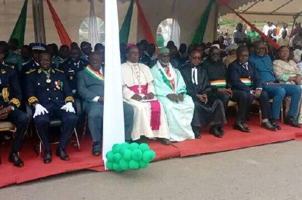 Indépendance ivoirienne: 65 ans d’histoire célébrés en grande pompe Indépendance ivoirienne: 65 ans d’histoire célébrés en grande pompe - Sputnik Afrique