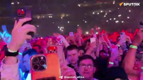 From Hot Hits to Bubble Rides: Akon Lights Up Moscow for First Time in Over Decade - Sputnik Africa