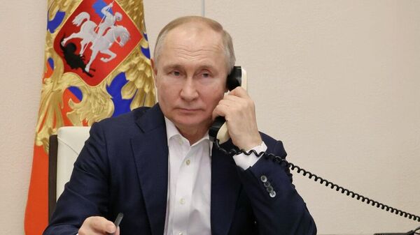 Who did Putin brief on his meeting with Witkoff and upcoming summit with Trump? - Sputnik Africa