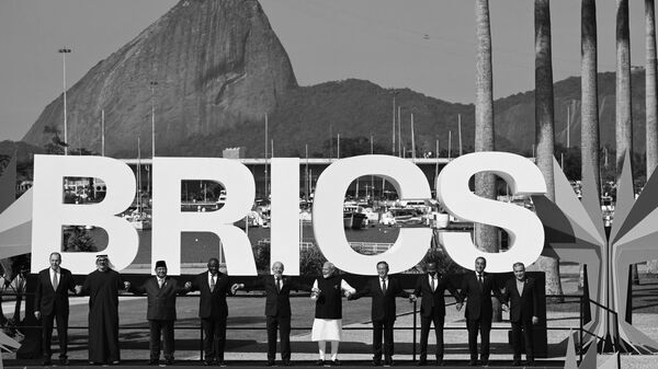 OCS-BRICS: Vers un «triumvirat Russie, Inde et Chine qui en est le cœur et la tête» - Sputnik Afrique