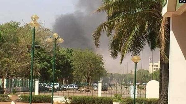 Le Burkina Faso condamne à perpétuité 13 auteurs des attaques de 2018 à l’ambassade de France à Ouagadougou - Sputnik Afrique