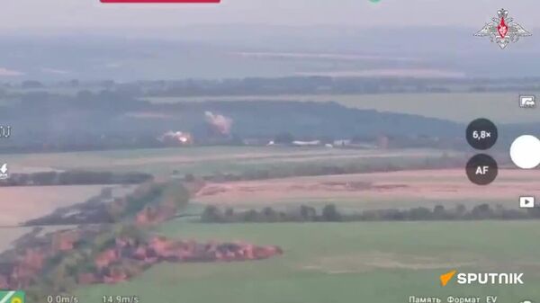 ▶Images de la libération d'Iskra, en république populaire de Donetsk - Sputnik Afrique