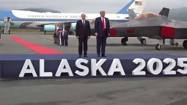 Putin and Trump Ride Together in a Cadillac After Brief Photo Session - Sputnik Afrique