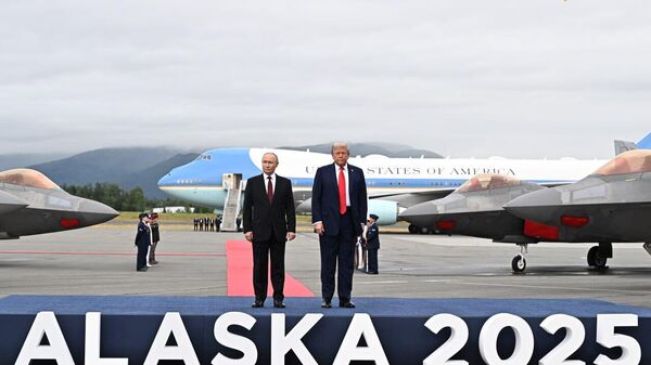 'Europe Will Gradually Disappear as a Pole': Putin–Trump Talks and the Shifting Security Architecture - Sputnik Africa