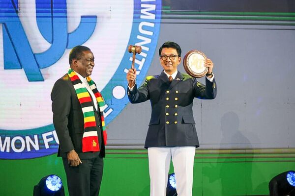 Madagascar Formally Assumes SADC Chairmanship From Zimbabwe - Sputnik Africa