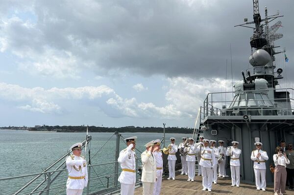 Russian Training Ship Smolny Docks in Tanzania - Sputnik Africa