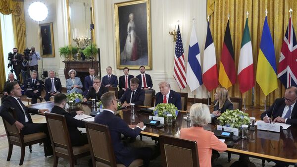 Rencontre entre Trump, dirigeants européens et Zelensky dans la Maison-Blanche, le 18 août 2025 - Sputnik Afrique