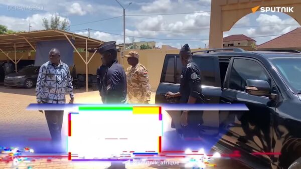 Le passeport AES s'arrache au Burkina Faso - Sputnik Afrique