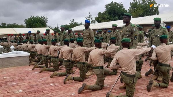 Immersion totale: deux centaines de futurs héros engagent leur honneur pour le Niger - Sputnik Afrique