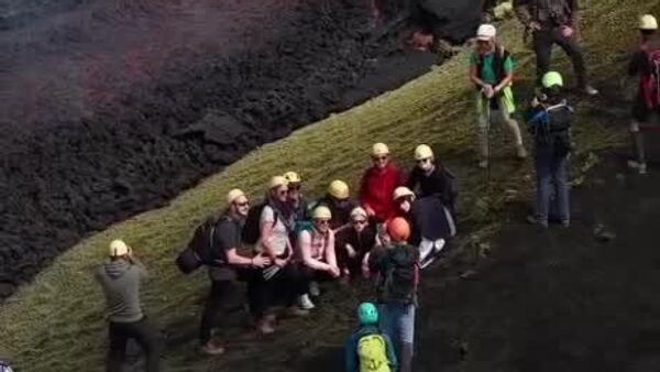 ▶ L'Etna crache sa fureur - Sputnik Afrique