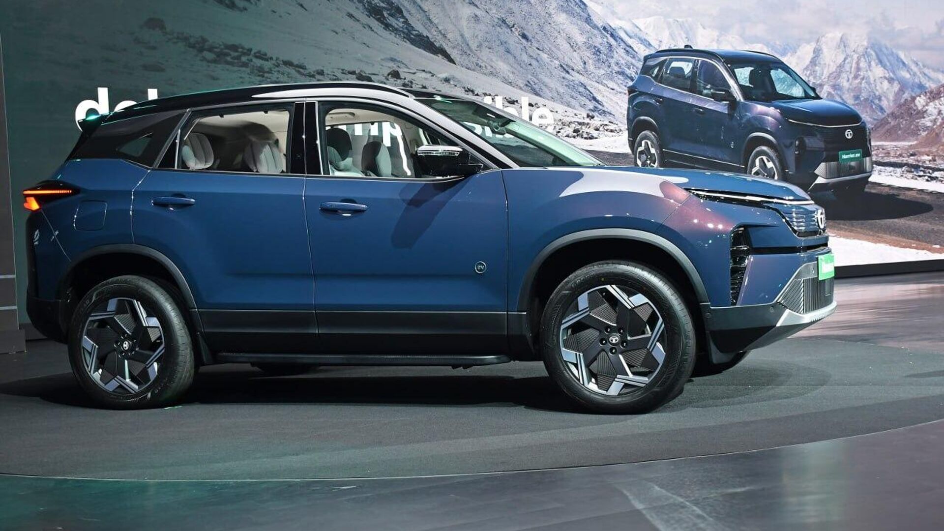 India's Tata Motors Re-Enters South Africa's Passenger Vehicle Market After Six-Year Absence India's Tata Motors Re-Enters South Africa's Passenger Vehicle Market After Six-Year Absence - Sputnik Africa, 1920, 20.08.2025
