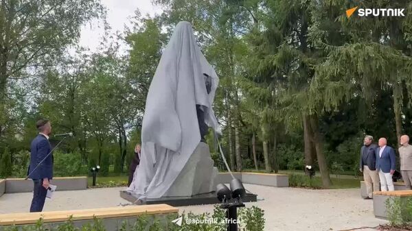 Bronze Statue Honoring Daria Dugina Erected Three Years After Her Murder - Sputnik Africa