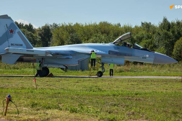 Nouvelle livraison d'avions Su-35S pour l’armée russe - Sputnik Afrique