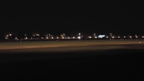 ▶ Un chasseur US F/A-18 Hornet explose au décollage d'un aéroport en Malaisie - Sputnik Afrique