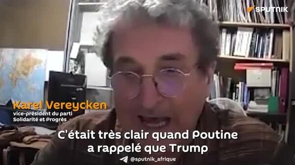 Dos au mur, Trump est finalement conseillé par des gens un petit peu plus intelligents - Sputnik Afrique