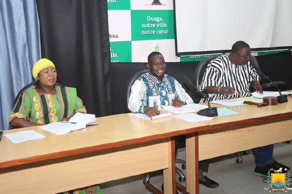 Ouagadougou entend signer une convention avec une ville russe dans les domaines humanitaires - Sputnik Afrique