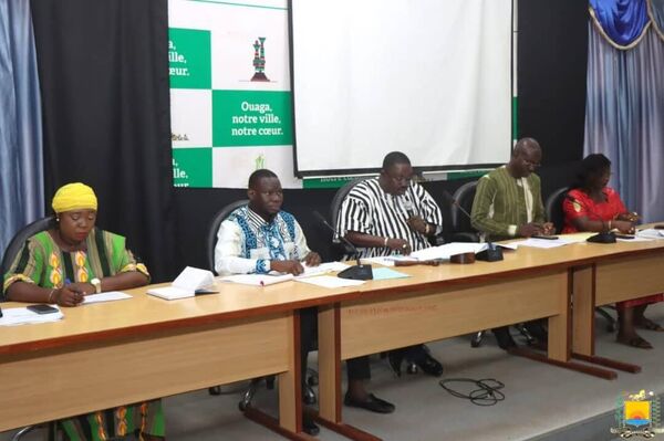 Ouagadougou entend signer une convention avec une ville russe dans les domaines humanitaires - Sputnik Afrique