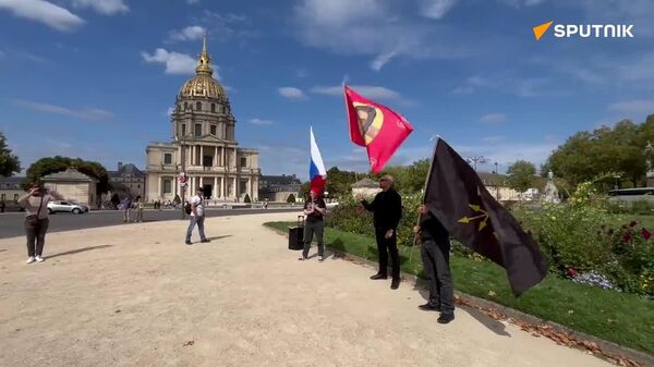 ▶ Un rassemblement à Paris en mémoire de Daria Douguina, victime du terrorisme ukrainien, s'est tenu - Sputnik Afrique