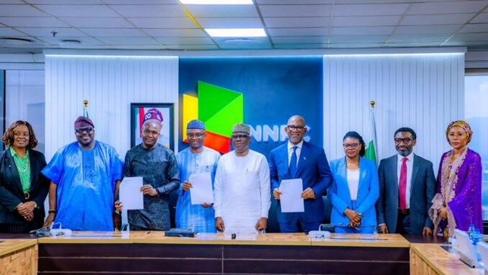 Le Nigeria sécurise son gaz pour 20 ans: un méga-deal qui change la donne Le Nigeria sécurise son gaz pour 20 ans: un méga-deal qui change la donne - Sputnik Afrique, 1920, 23.08.2025