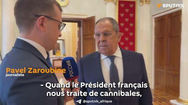 Macron traite la Russie de prédateur: Moscou réagit - Sputnik Afrique