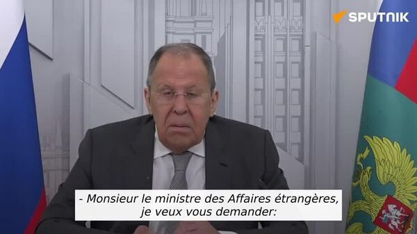 Sergueï Lavrov s’exprime sur son fameux pull floqué du sigle URSS - Sputnik Afrique