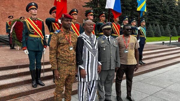 “On avait convaincu nos nations que l'exploitation de nos ressources minières n'étaient pas une priorité” - Sputnik Afrique