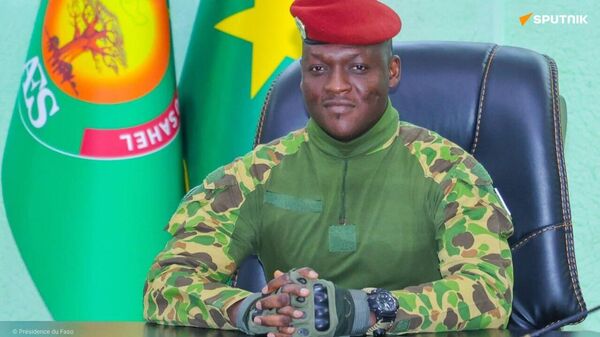 Le nouveau bureau de la FAIB, voix des musulmans au Burkina, présenté à Ibrahim Traoré - Sputnik Afrique