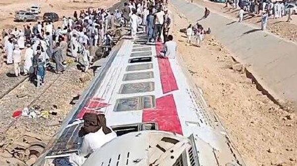 Un train déraille en Égypte faisant trois morts - Sputnik Afrique