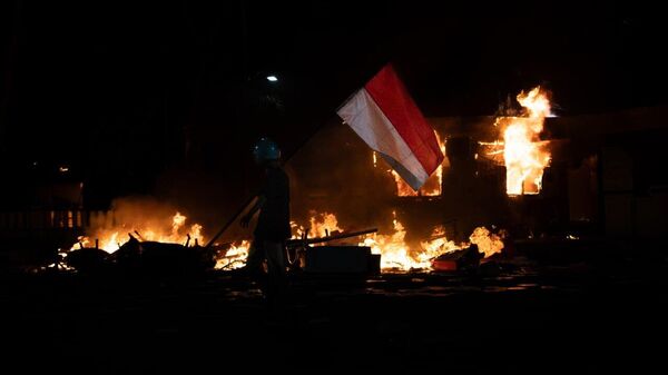 Indonesian Protests Echo 'Color Revolutions,' Linked to Western Globalist Interests, Says Analyst - Sputnik Africa