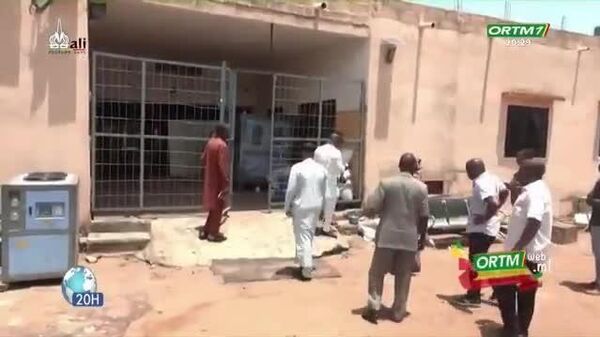 ▶ Une usine de jus illégale fermée d’urgence à Bamako - Sputnik Afrique