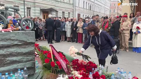 Moscow Honors Beslan Hostage Tragedy Victims With Solemn Tribute, Sputnik Correspondent Reports - Sputnik Africa