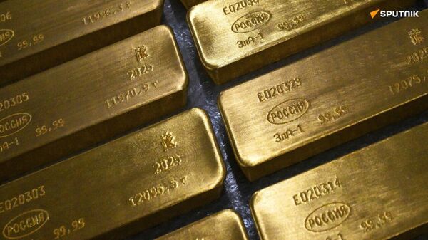 Russia Increases Gold Reserves by 44%: Minister of Natural Resources - Sputnik Africa