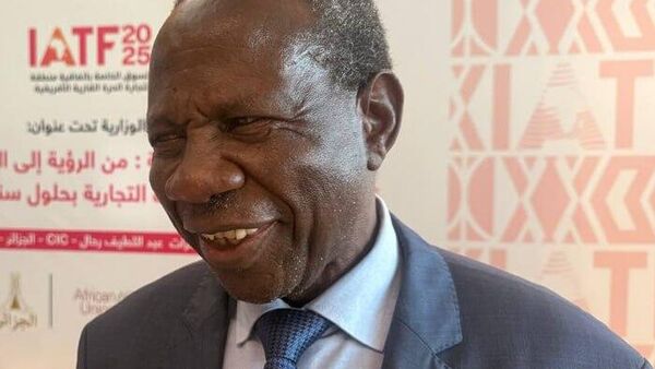 Le lien Ouganda-Algérie est aussi solide que les deux mains jointes - Sputnik Afrique