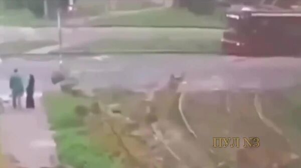 Un tramway prend feu en pleine route à Kazan - Sputnik Afrique