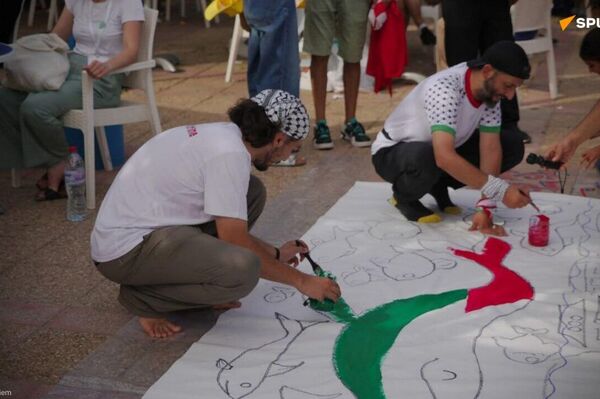 Gaza: la flottille Global Sumud acclamée en Tunisie - Sputnik Afrique