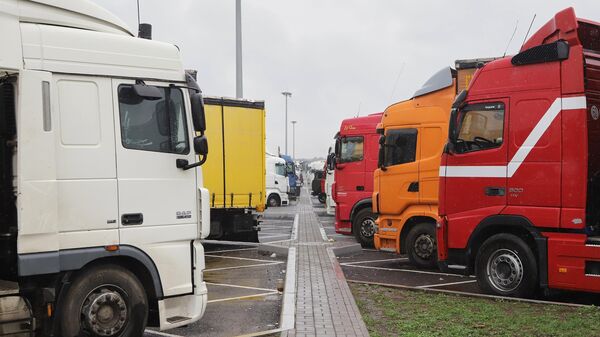 Corridor Douala-N'Djamena: l'artère vitale du Tchad face au défi de l'enclavement - Sputnik Afrique