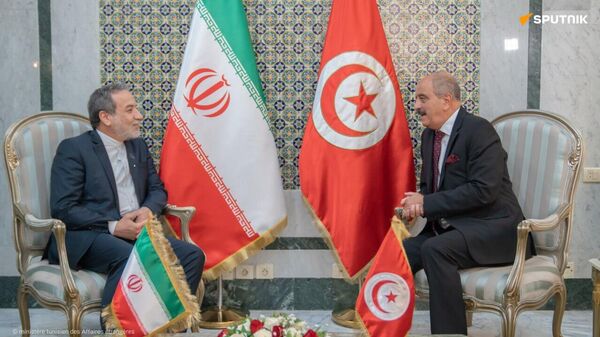 La Tunisie et l'Iran ont convenu de tisser des liens plus étroits - Sputnik Afrique