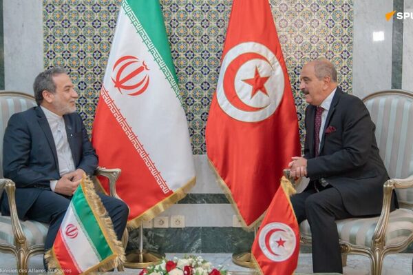La Tunisie et l'Iran ont convenu de tisser des liens plus étroits - Sputnik Afrique