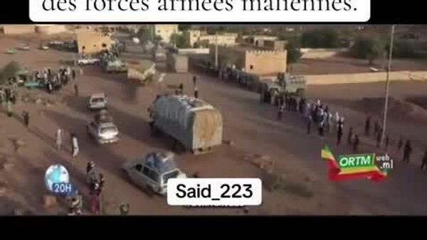 Kidal célèbre le retour de la souveraineté du Mali avec un convoi de plus de 100 camions - Sputnik Afrique