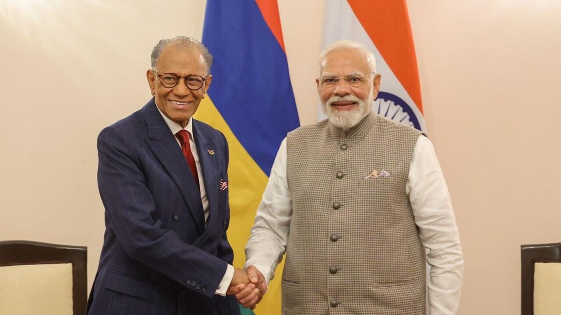 Mauritius to Boost Security, Infrastructure & Jobs with $680M India Package Mauritius to Boost Security, Infrastructure & Jobs with $680M India Package - Sputnik Africa, 1920, 11.09.2025