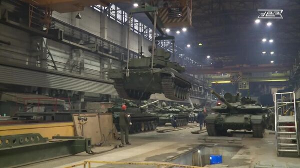 🪖 Russia’s combat beast: T-90MS tank hit frontline straight from showroom - Sputnik Africa