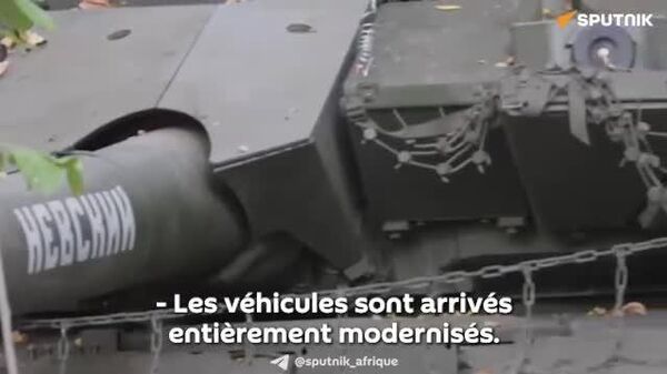 ▶ Le nouveau char russe T-90M Proryv: un énorme fusil de précision sur le champ de bataille - Sputnik Afrique
