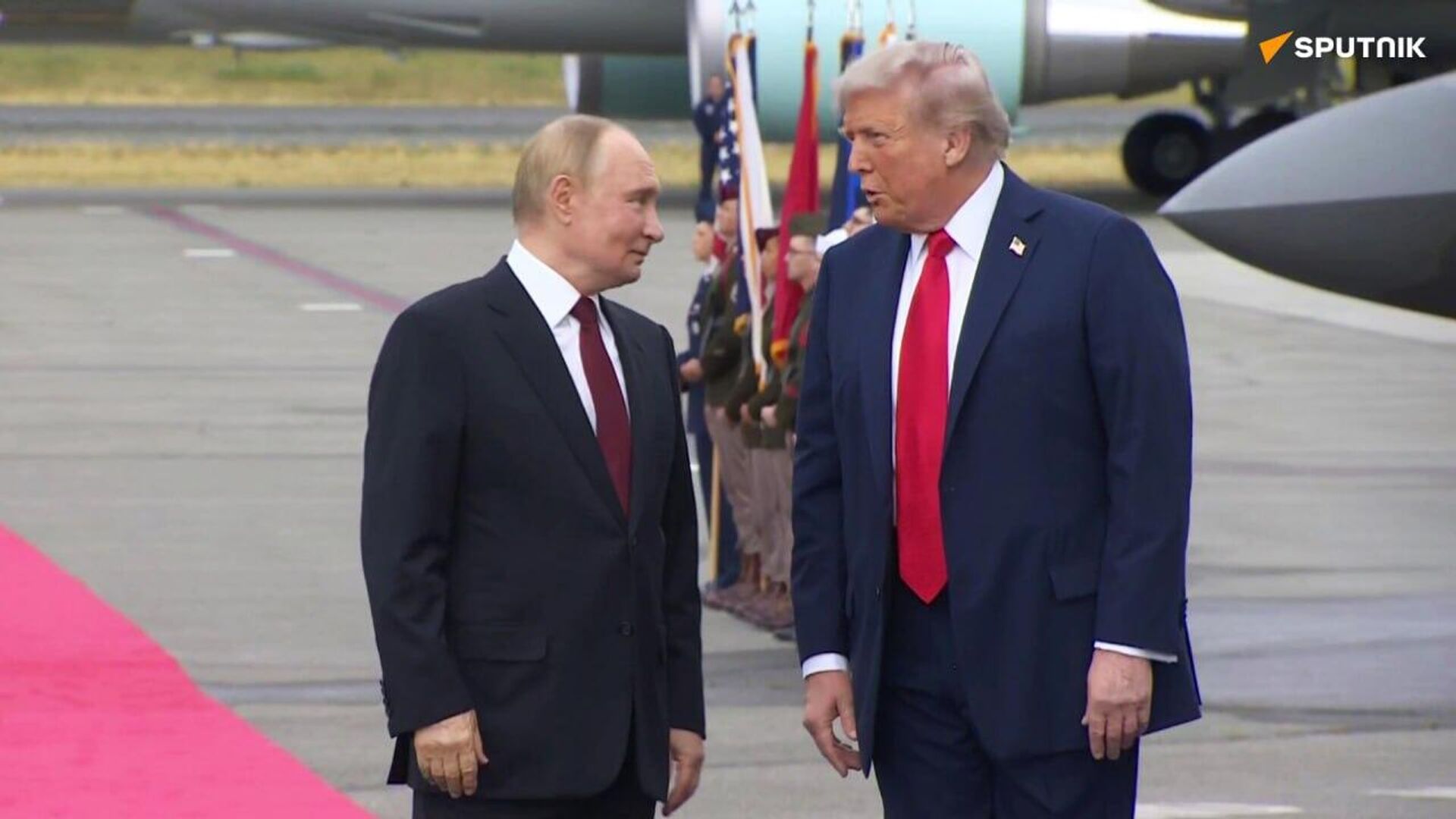 Trump Believes Trilateral Summit Involving Putin & Zelensky Could Take Place Soon Trump Believes Trilateral Summit Involving Putin & Zelensky Could Take Place Soon - Sputnik Africa, 1920, 15.09.2025
