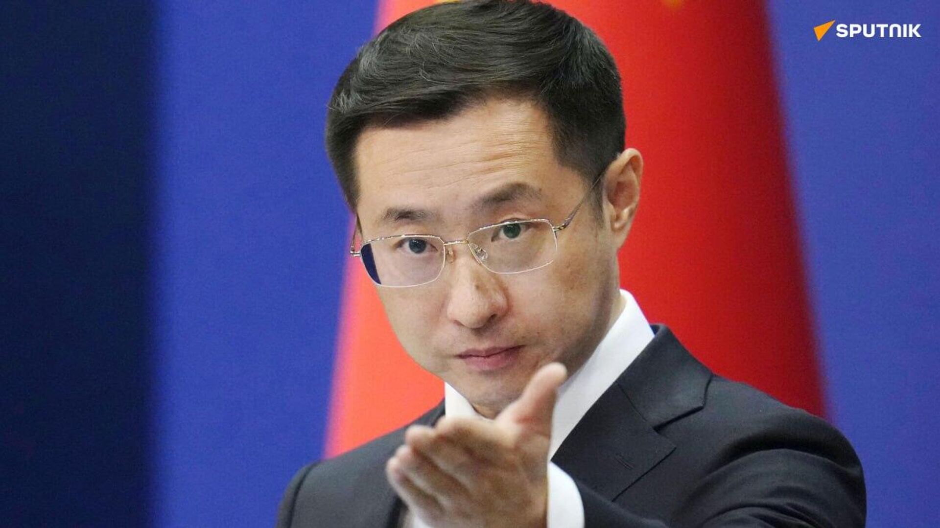 Pékin met en garde Washington contre l’introduction de droits de douane liés au pétrole russe Pékin met en garde Washington contre l’introduction de droits de douane liés au pétrole russe - Sputnik Afrique, 1920, 15.09.2025