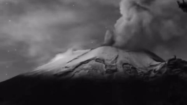#viral | Mexico's Popocatepetl Erupts 57 Times in 24 Hours - Sputnik Africa